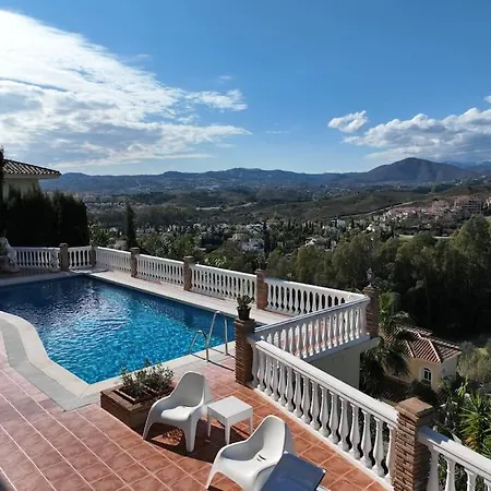 Carlos, Golf Views Villa Mijas